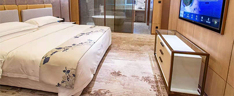 酒店设计中房间是用地板好还是地毯好？